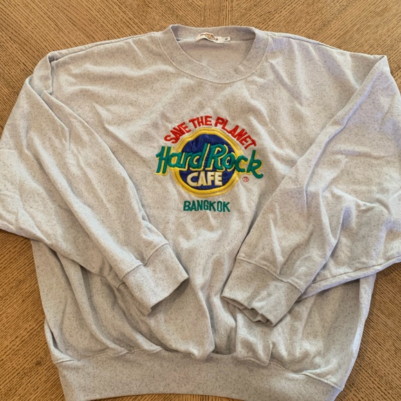 Hard Rock Bangkok - Picture 1 of 3